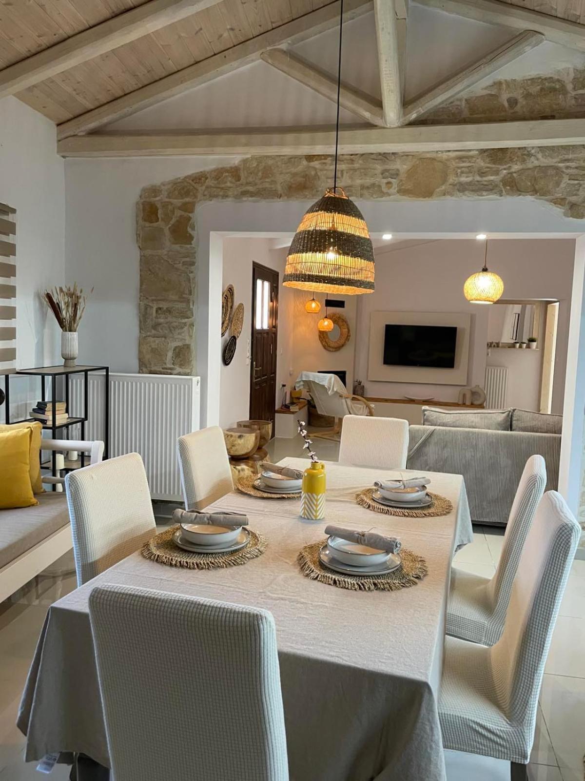 Villa Aspasia With Private Jacuzzi - Oasis Resort Kokkinos Pirgos Exterior foto